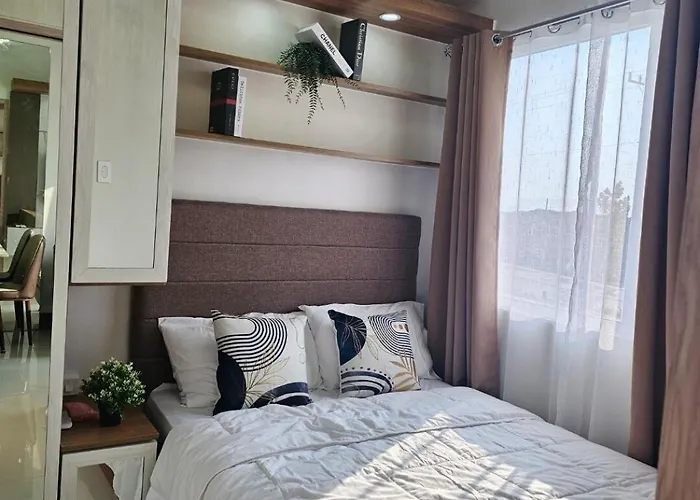Stunning 2 Bedroom Near Airport